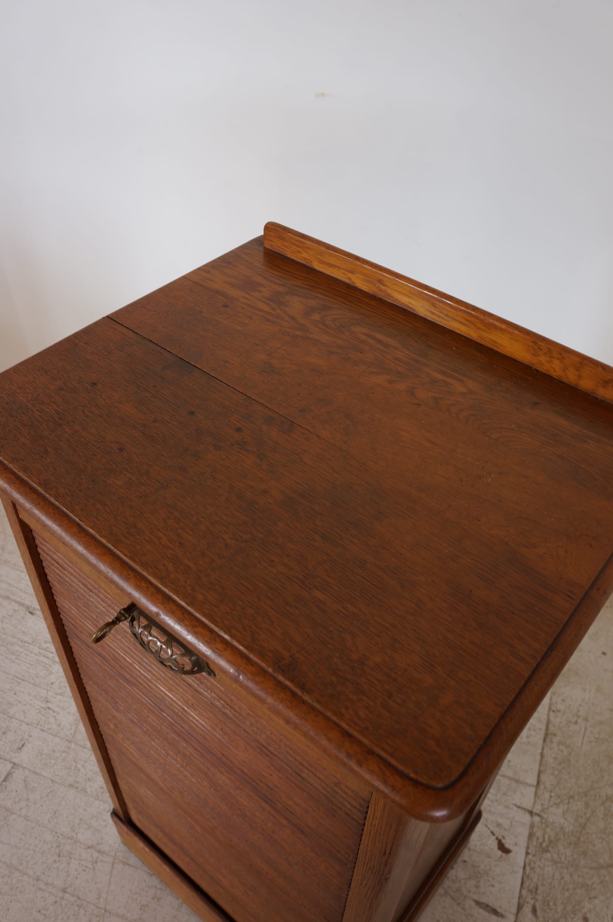 Filing Cabinet