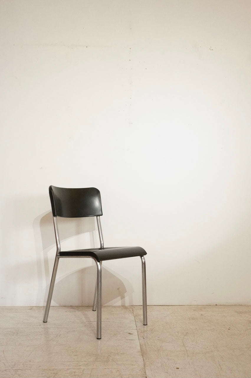 Chair / Rene Herbest