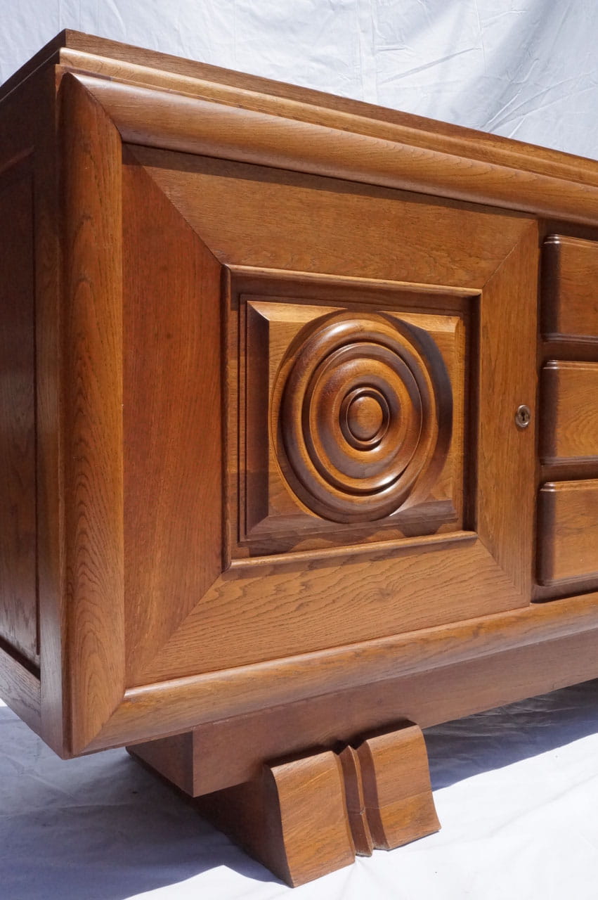 Side Board