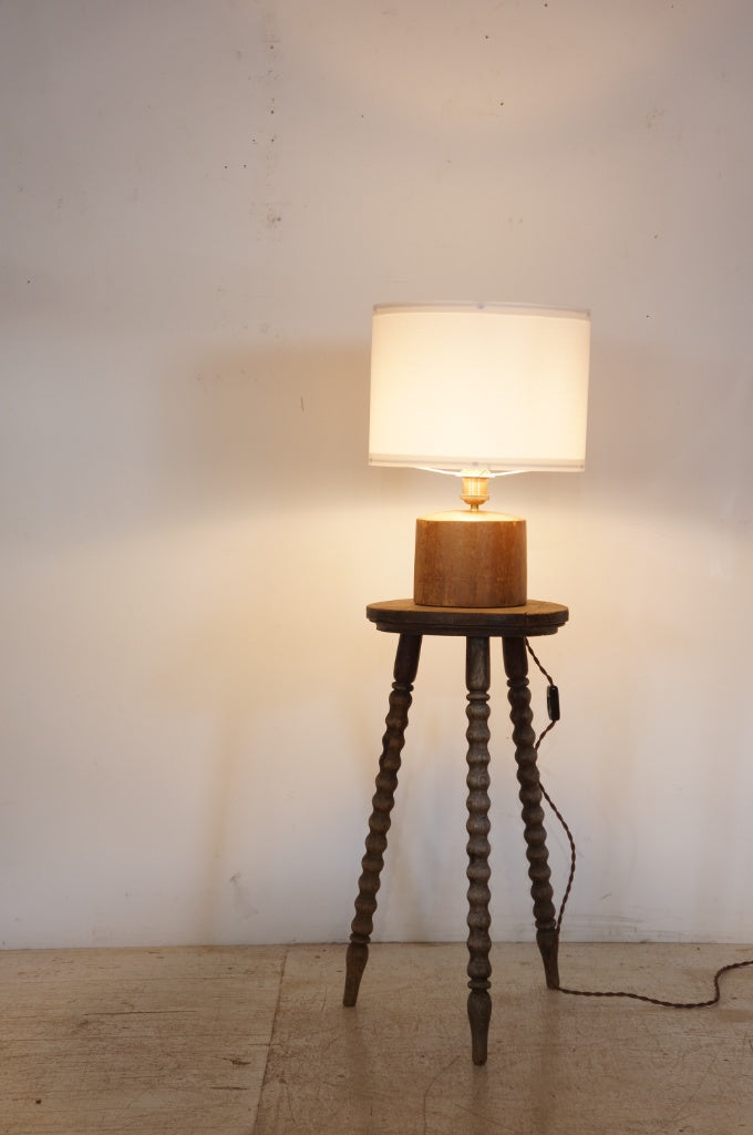 Stool / Stand