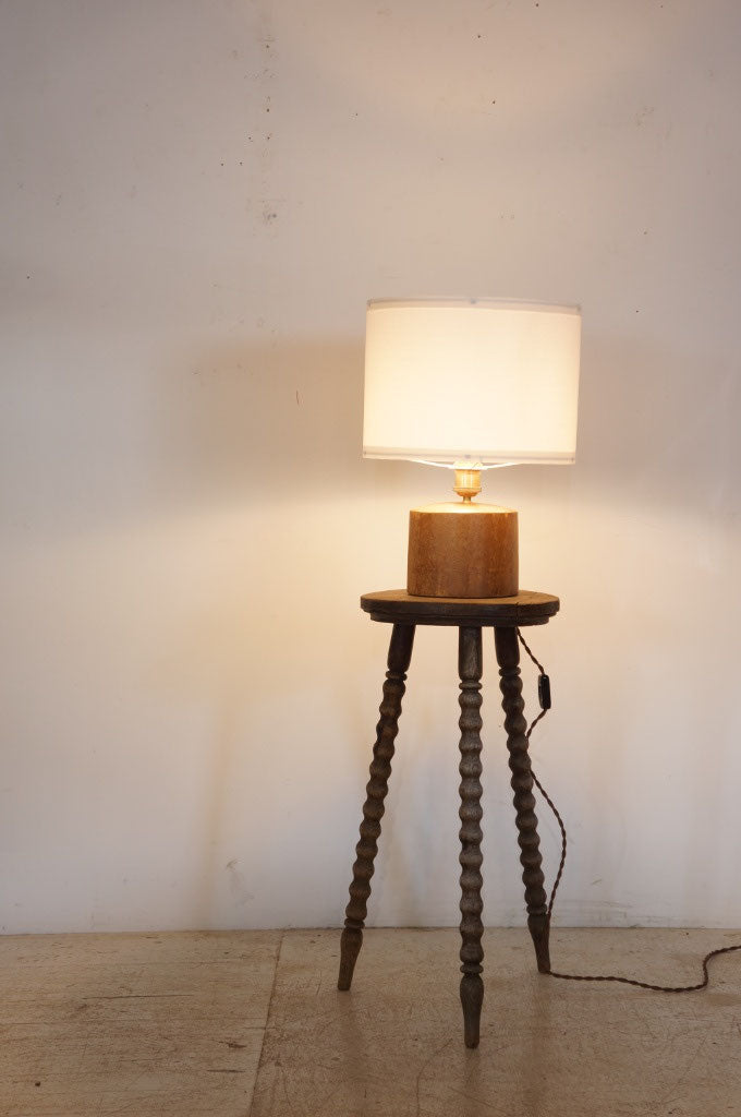 Stool / Stand