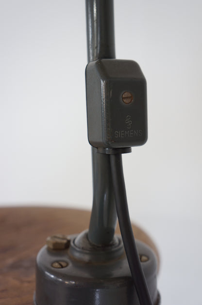 Clip Lamp / SIEMENS