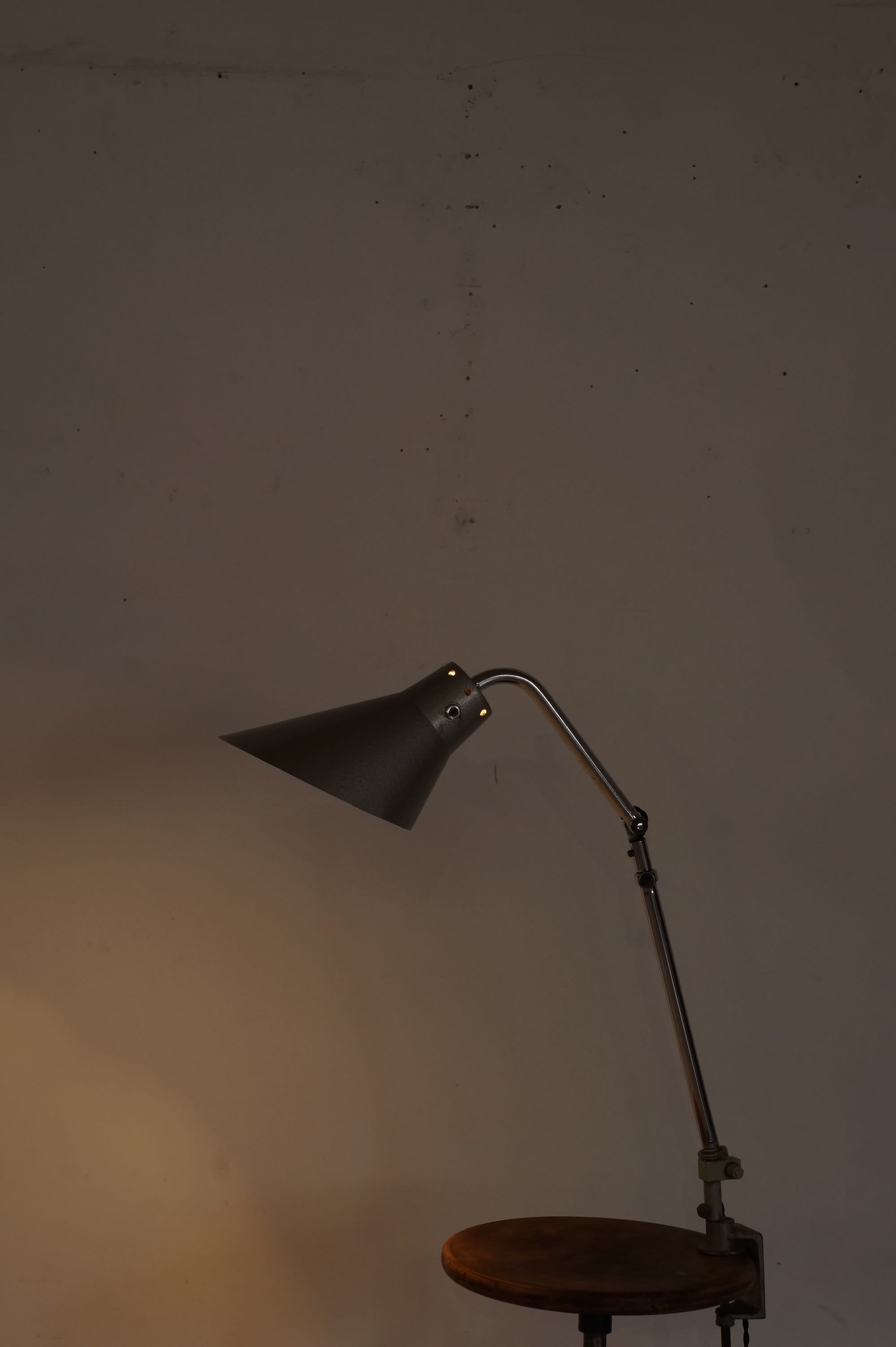 Clamp Lamp / "KI-E-KLAIR"