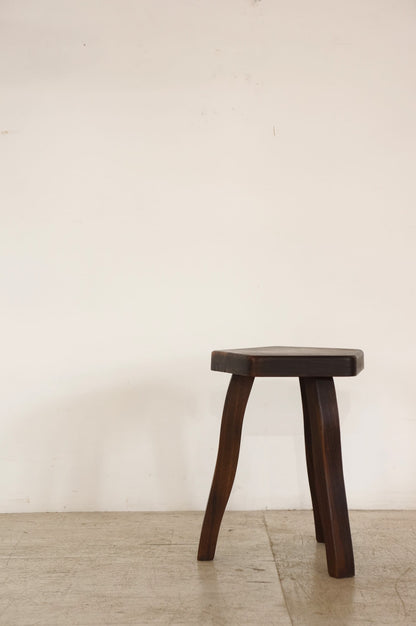 Tripod Stool /  Aranjou （商談中）