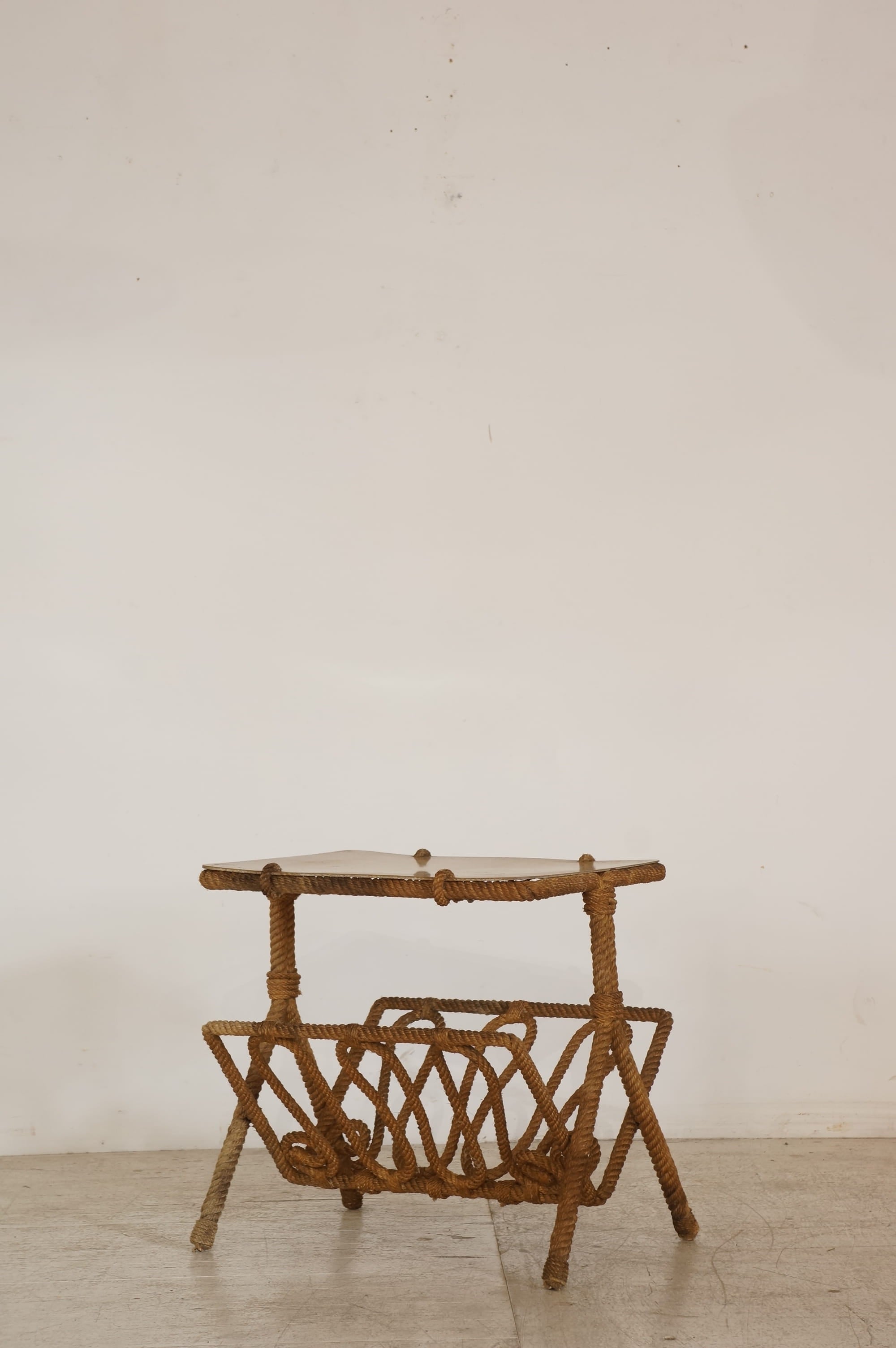 Rope Coffee Table with Magazine Rack /  Audoux-Minet