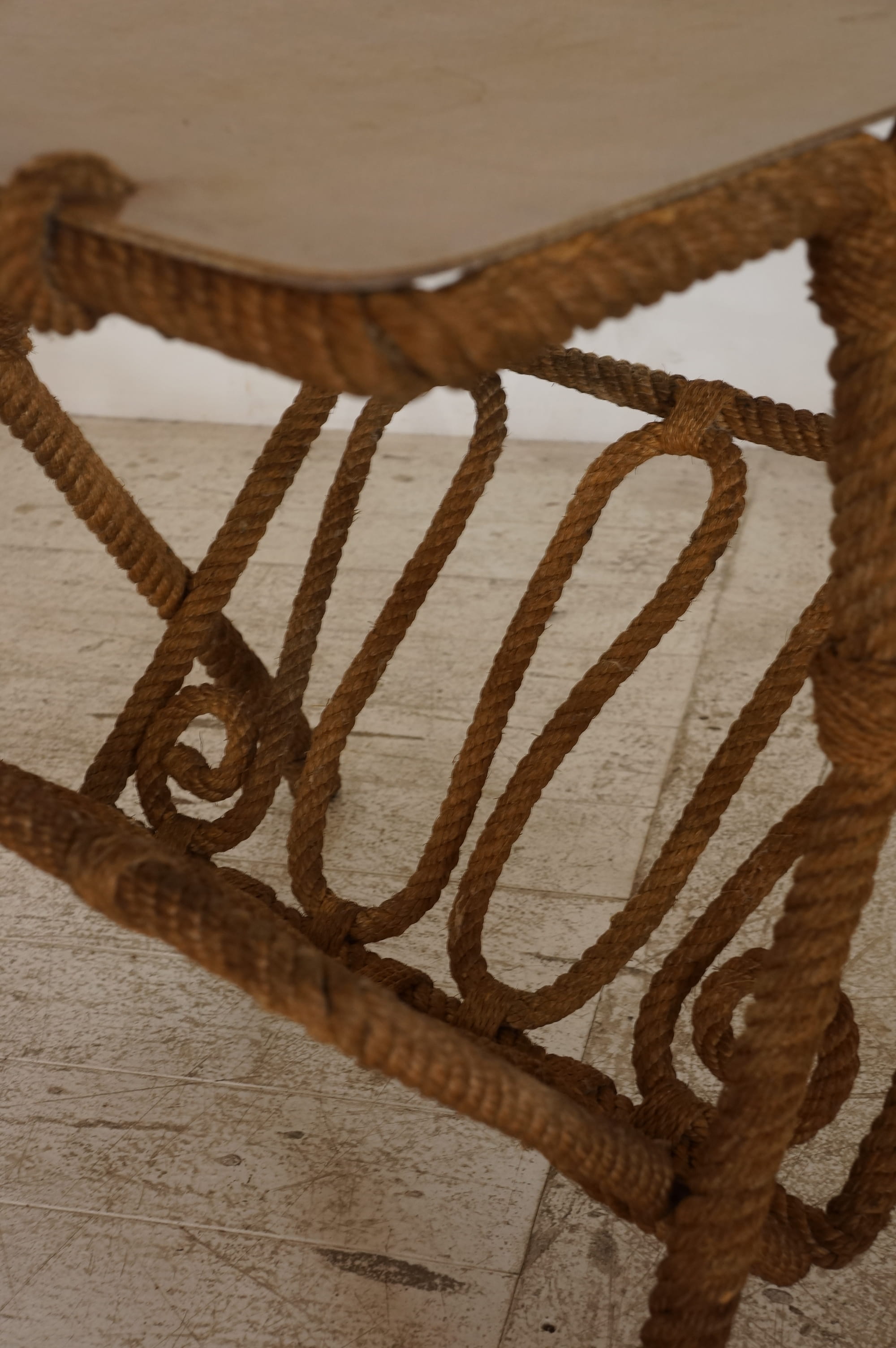 Rope Coffee Table with Magazine Rack /  Audoux-Minet
