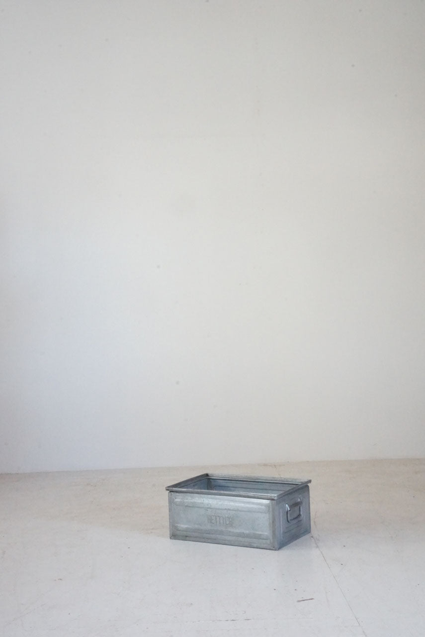 METAL BOX A