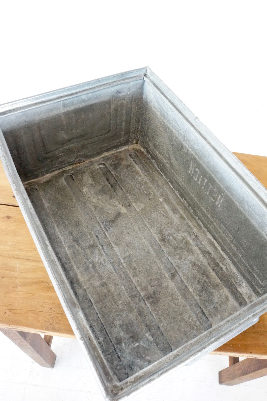 METAL BOX D