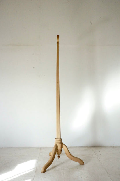 COAT STAND