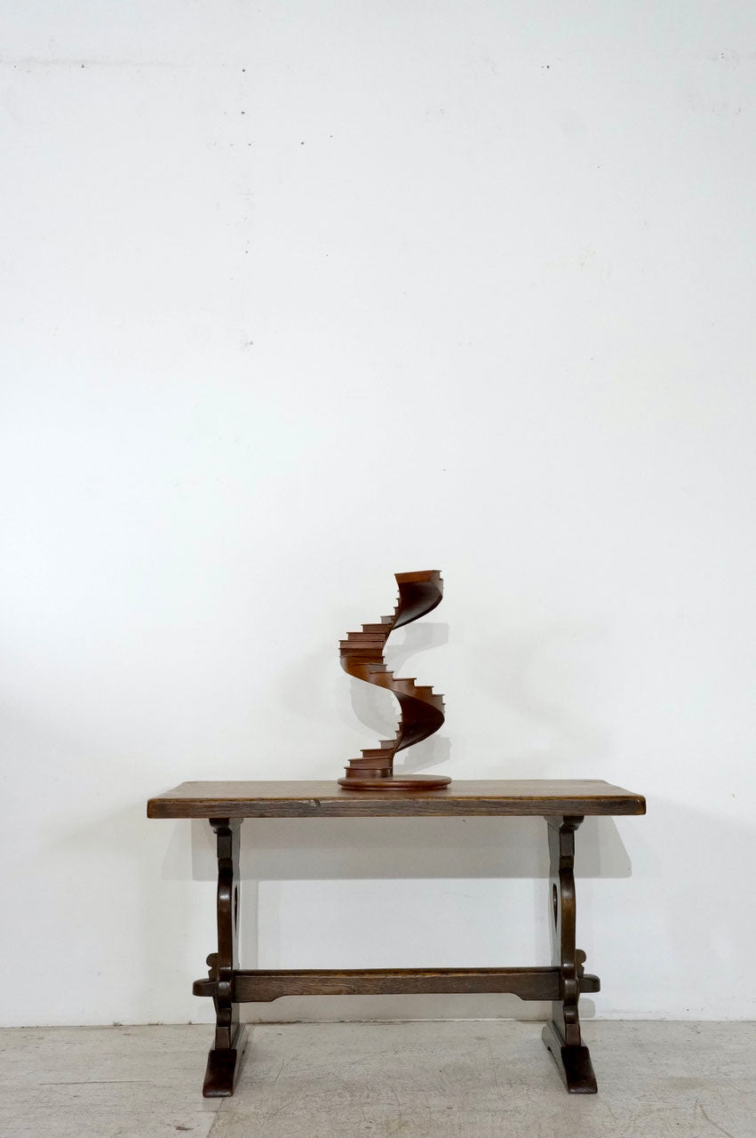 LOW Table