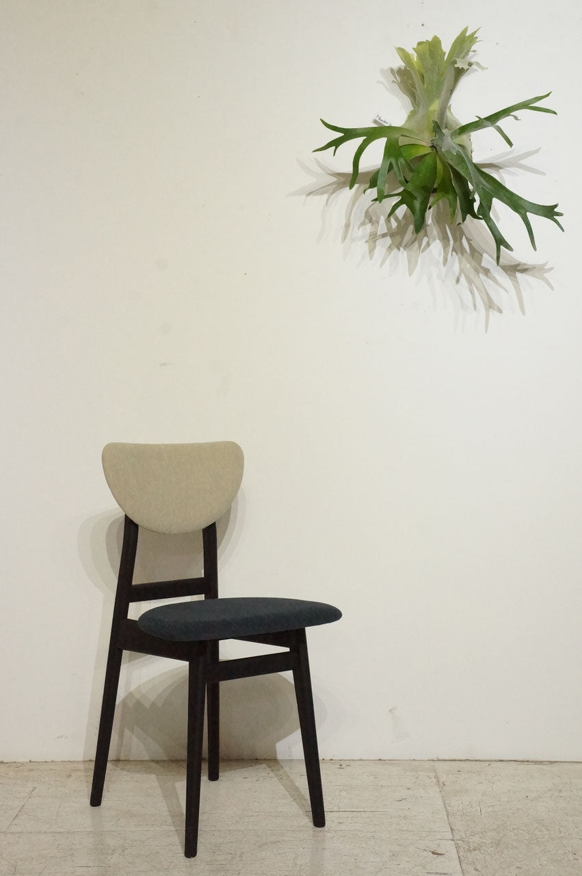 Chair / 秋田木工