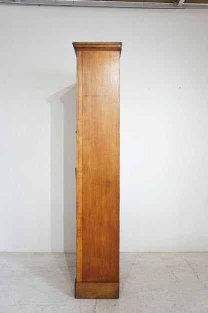 Filing Cabinet