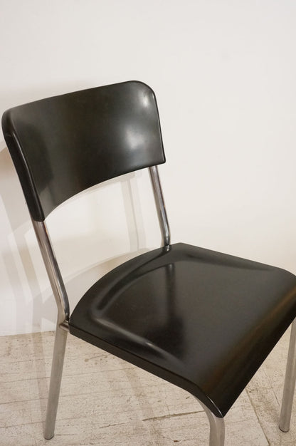 Chair / Rene Herbest