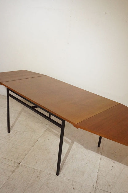 Table / Minvielle