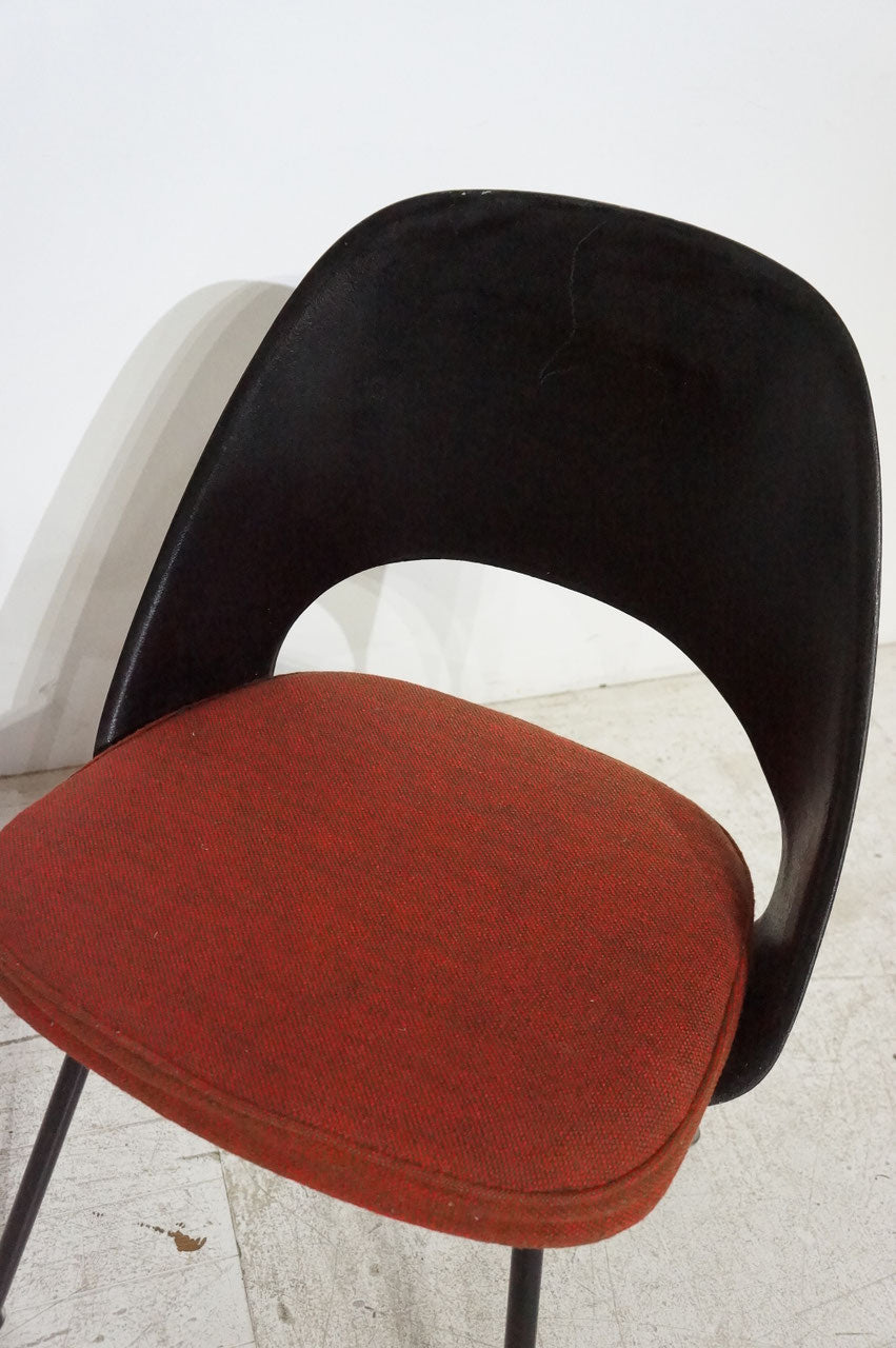 Exective Side Chair / Knoll