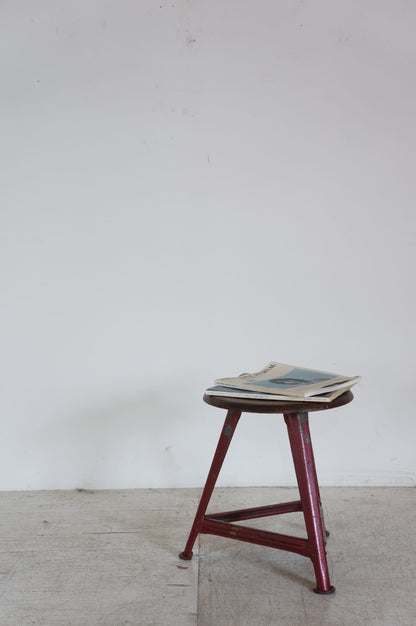 Stool / ROWAC